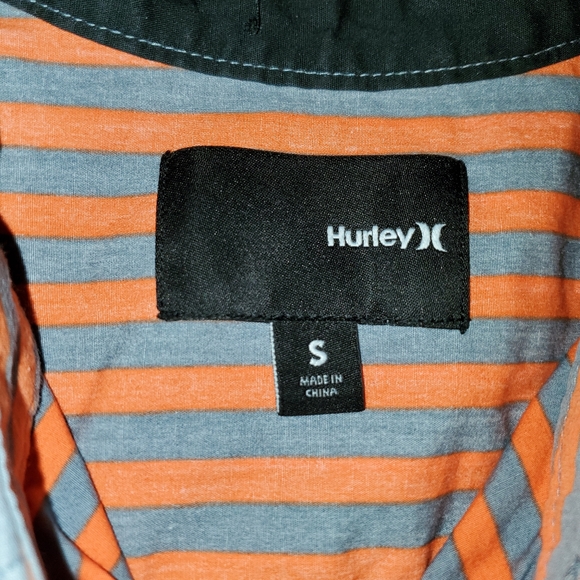Hurley button down short sleeve - Picture 4 of 4